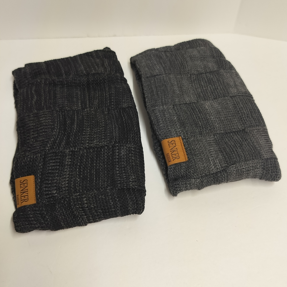 Senker Black and Gray Knit Leg Warmers